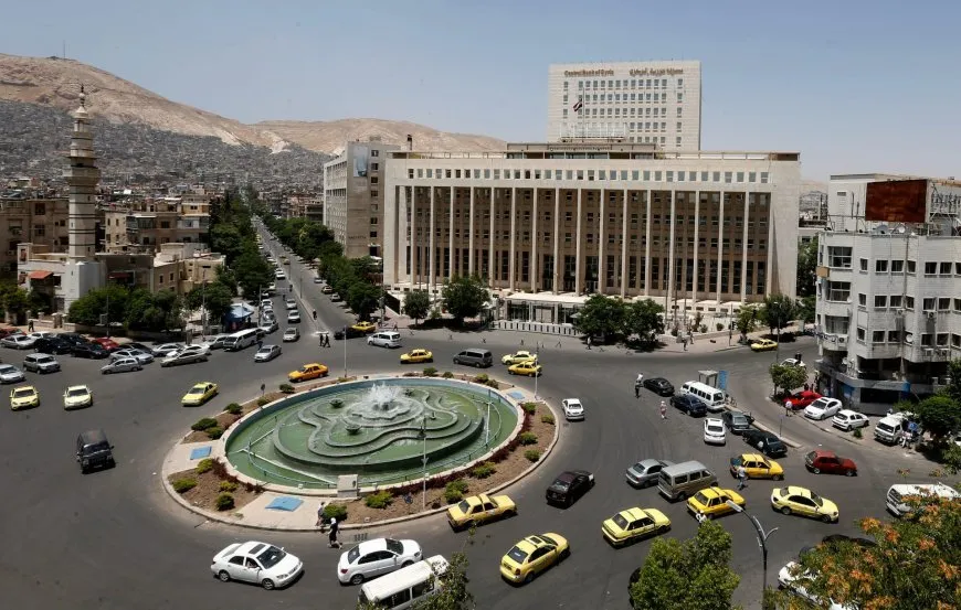 Damascus: Between the talk of redeployment of Damascus forces, euphoria of toppling Assad