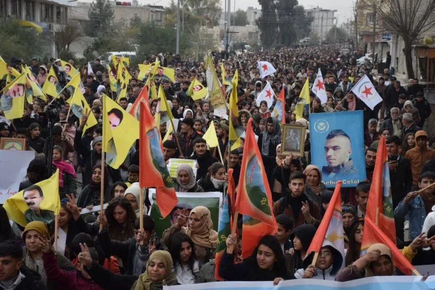 Thousands in Kobani: Our message is to live in democratic Syria