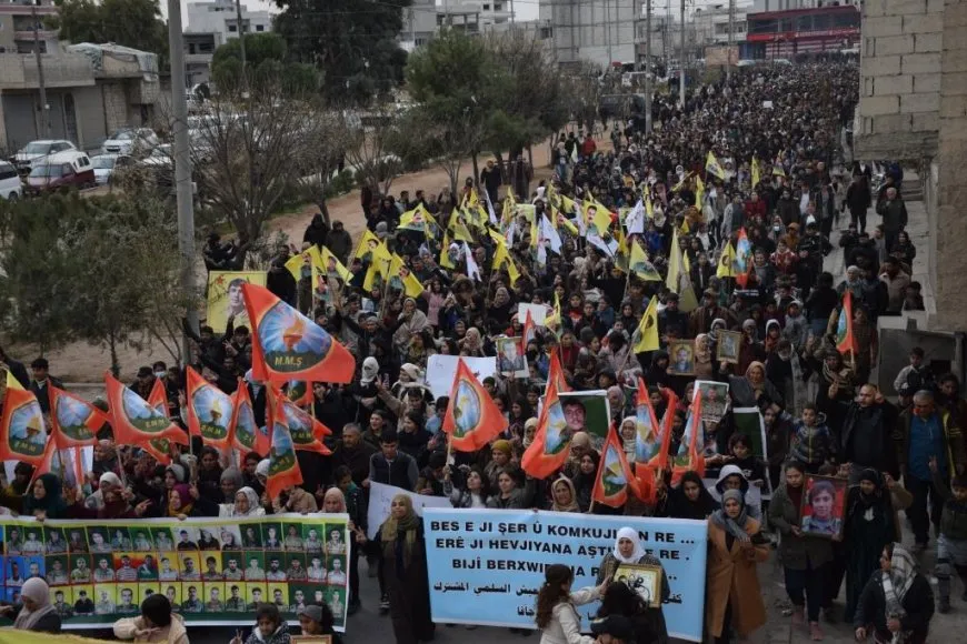 Thousands in Kobani: Our message is to live in democratic Syria
