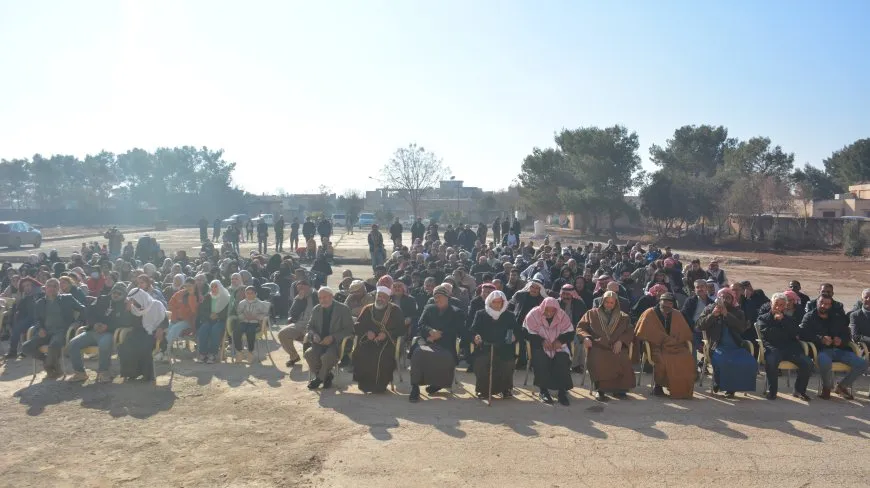 Al-Khaznawi stresses brotherhood of People, unity of components