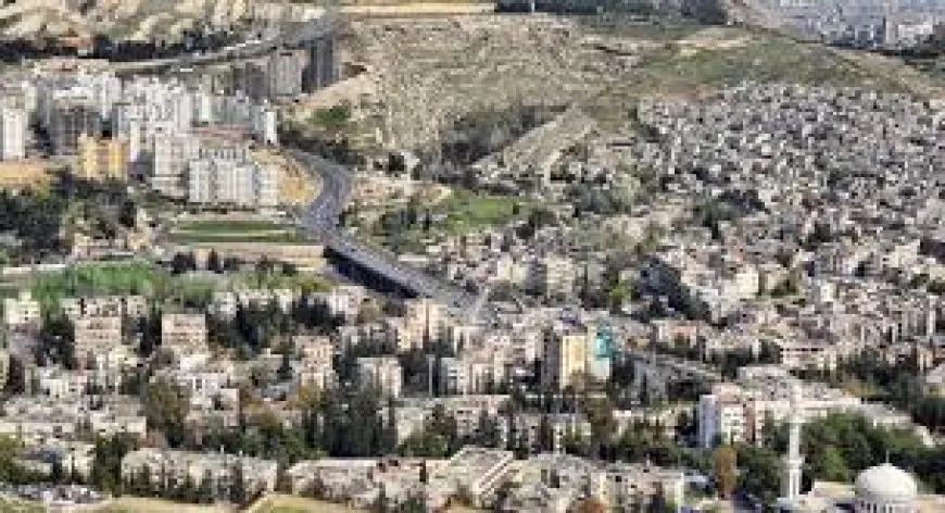 Mosque imam killed, another abducted and raids conducted in Damascus