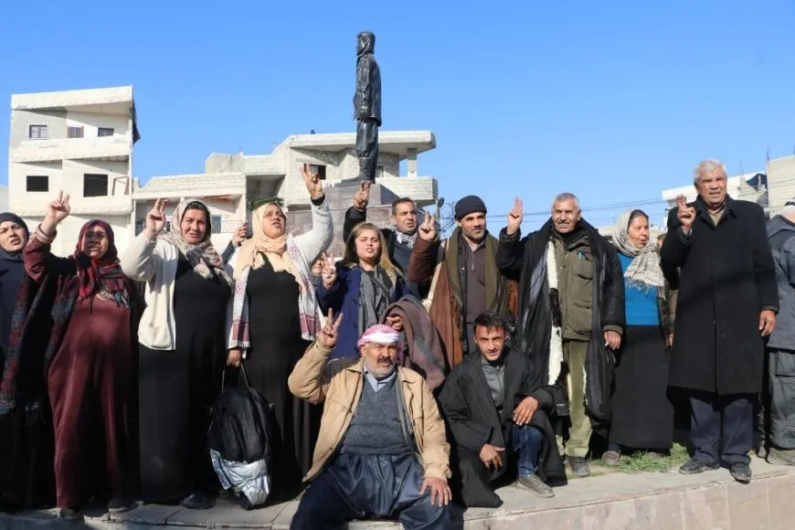 Hundreds from Euphrates Canton head towards Tishrin Dam