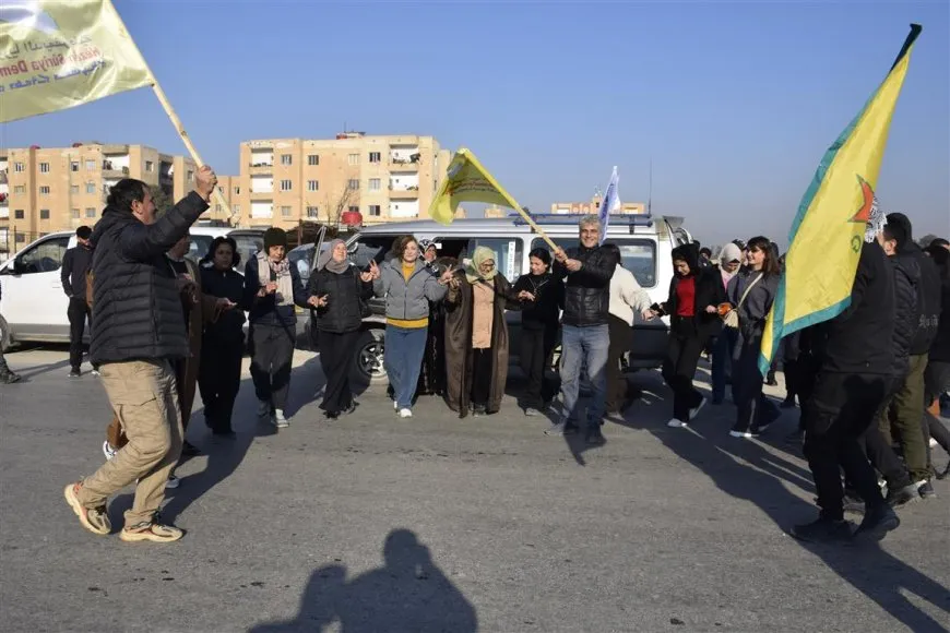 Hundreds from Jazera cities head to Tishrin Dam to join protests