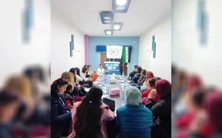 Group of Syrian women attend forum of Syrian Women's Council in Latakia