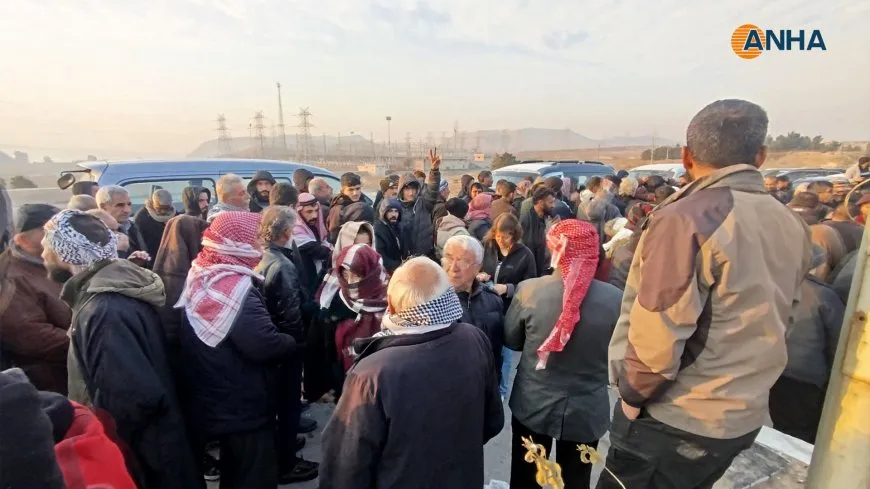 Protesters demand end of attacks on Tishreen Dam