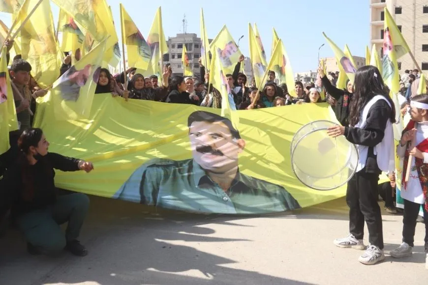 Massive rallies in Raqqa for leader Ocalan's Physical Freedom