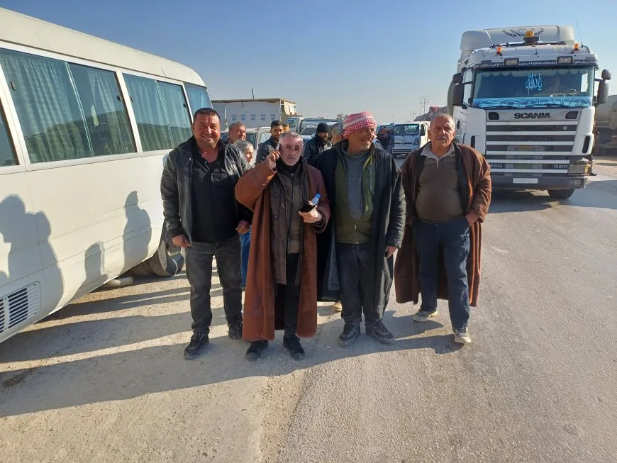 Residents of Jazera Canton head to Tishrin Dam