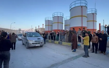 new convoy of protesters from Jazira Canton arrives at Tishrin Dam