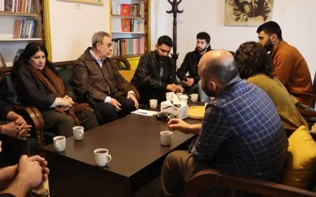 Syrian Filmmaker praises art and culture in NE Syria