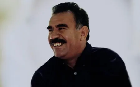 Kurdish intellectuals: peace's path begins with achieving physical freedom's leader