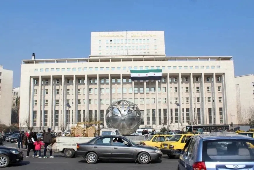 UK lifts sanctions on Syrian central bank, petroleum firms