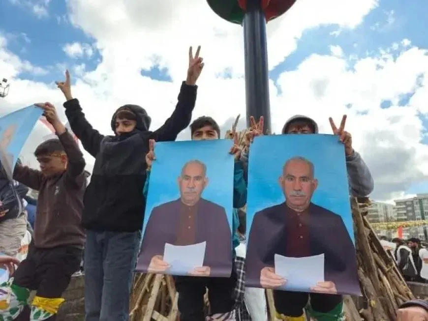 Amed adorned with leader Ocalan’s pictures during Newroz 2025