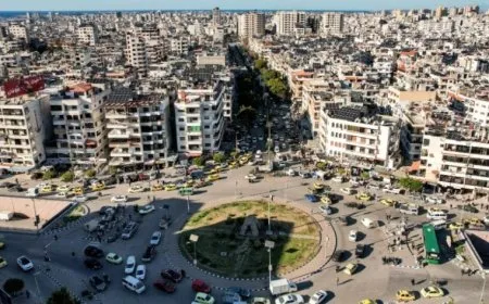 Syrian Observatory reports Security alert in Latakia