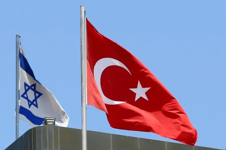 Israeli official warns against Turkish presence near border