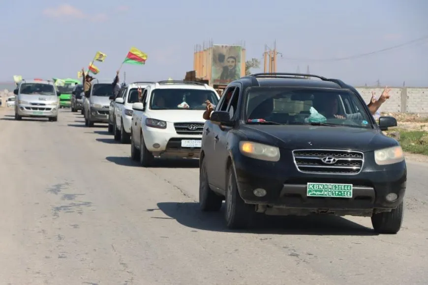 Euphrates residents head to Tishrin Dam to join protests