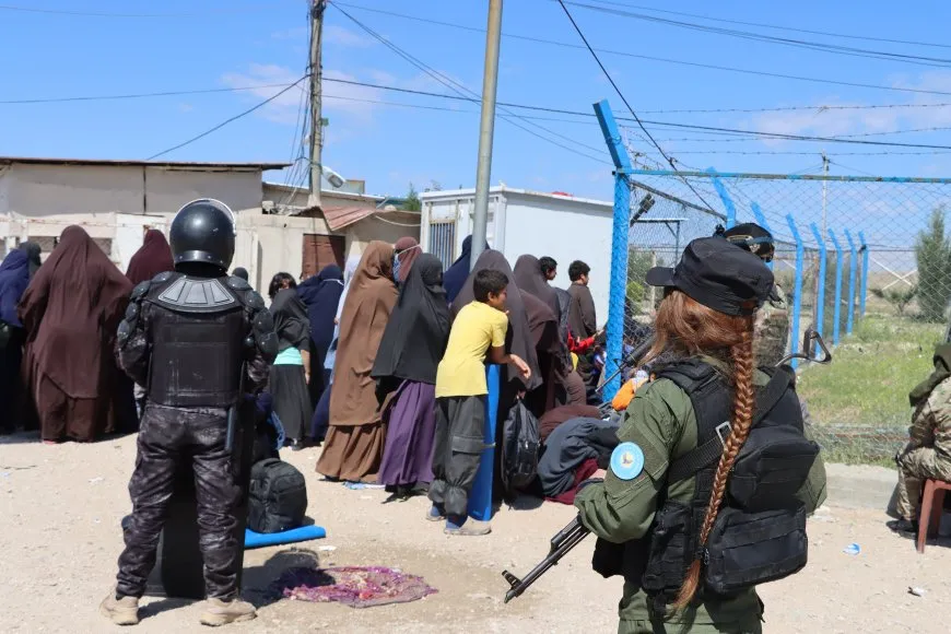 Six ISIS collaborators arrested inside Roj camp