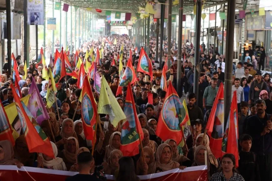 Euphrates residents emphasize struggle for Leader's physical freedom
