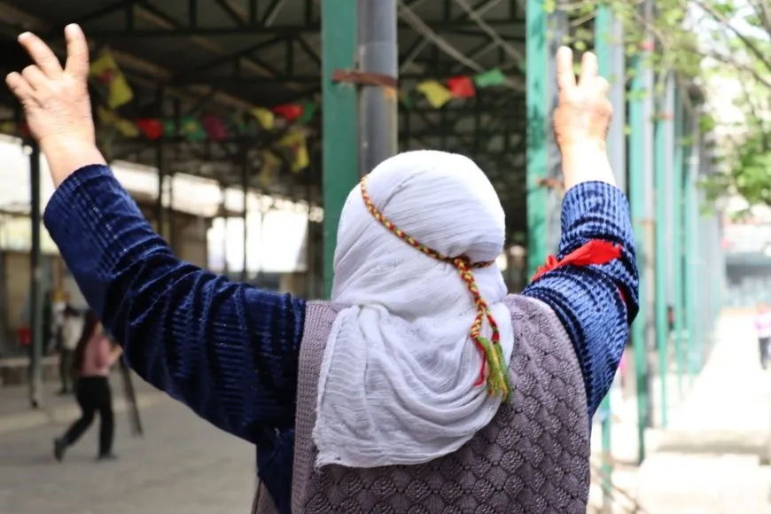 Euphrates residents emphasize struggle for Leader's physical freedom