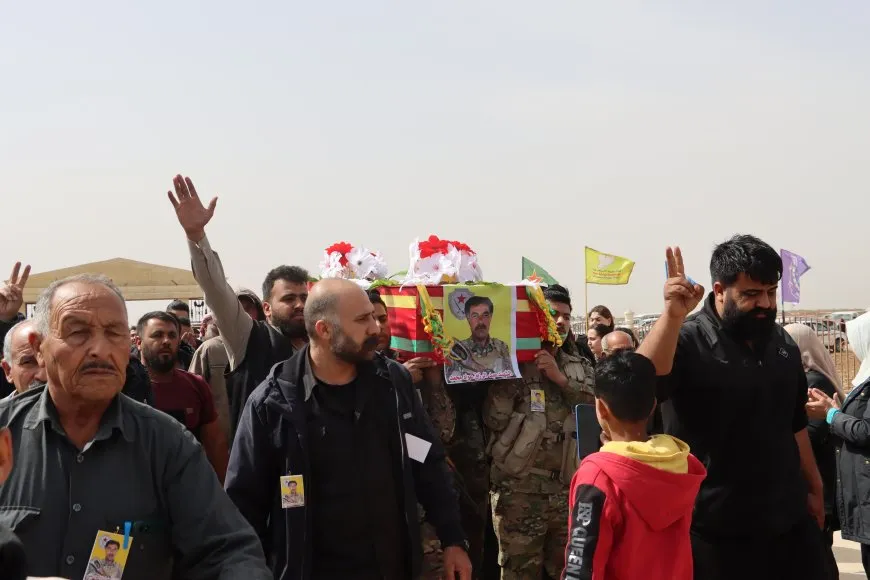 Tirbespiyê reaffirms commitment to martyrs’ path during funeral ceremony