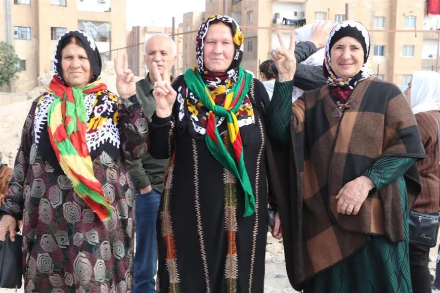 New convoy from Jazira heads to Tishreen Dam