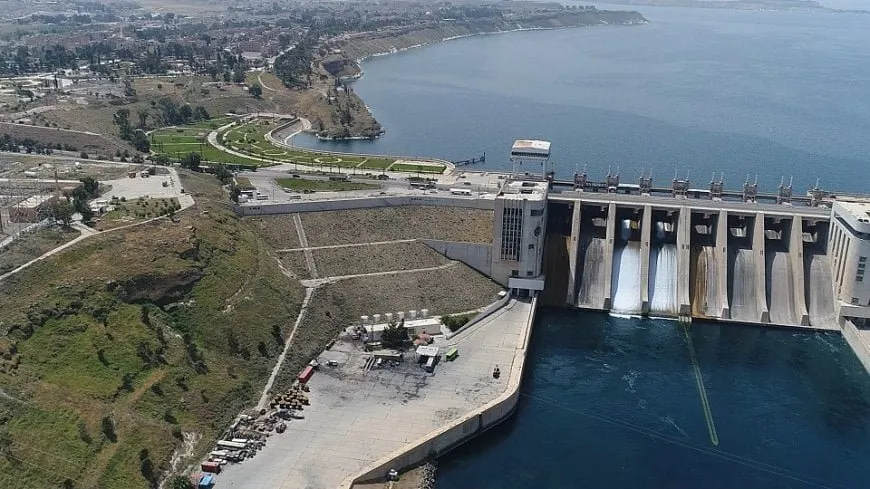 Warning… another meter to drop, Euphrates Dam could stop operating