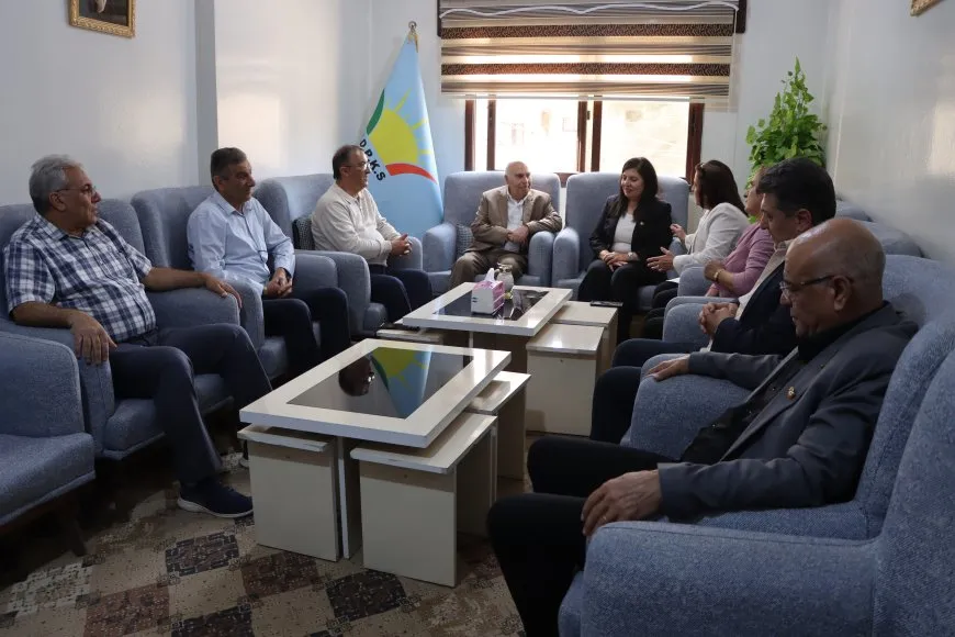 Delegation from  Kurdistan National Congress visits political parties
