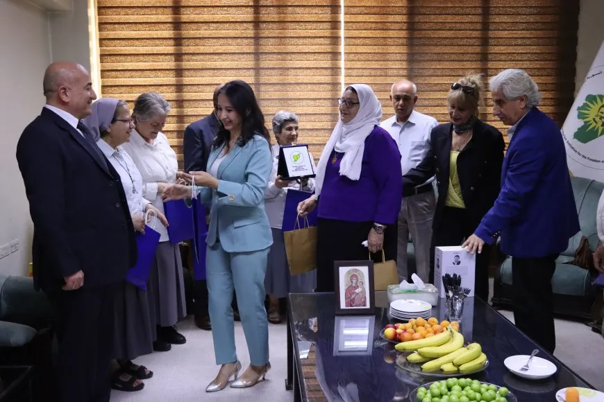 Vatican delegation visits North, East Syria