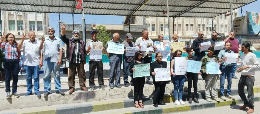 Sweida residents organize demonstrations, demand international protection