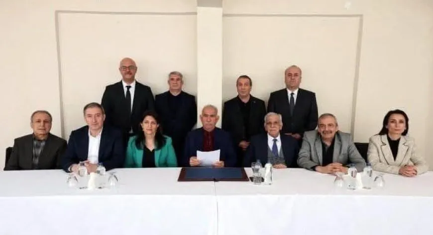 Iraqi Professor : Turkey should respond to peace call
