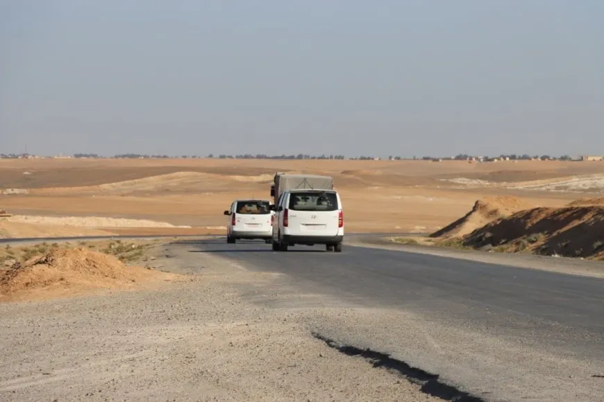 Humanitarian convoy heads from Tabqa to coastal areas