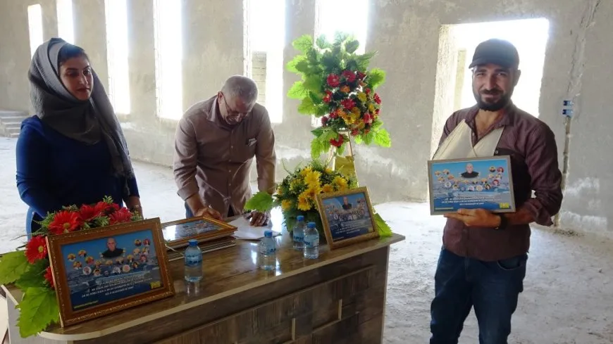  Honoring participants in Tishrin Dam resistance