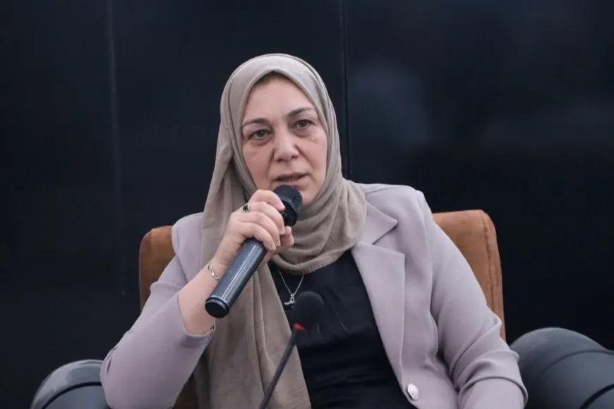 Discussing ways to ensure inclusion of Kurdish Language in new Syrian constitution
