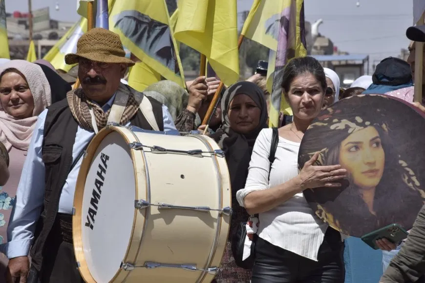 Mass march in Hasaka demands physical freedom of leader Ocalan 