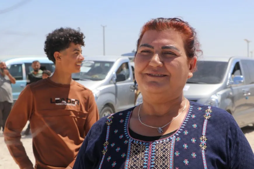 46 families leave Al-Arisha Camp for Deir ez-Zor
