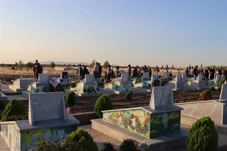 Eid begins with visits to shrines of martyrs in North and East Syria