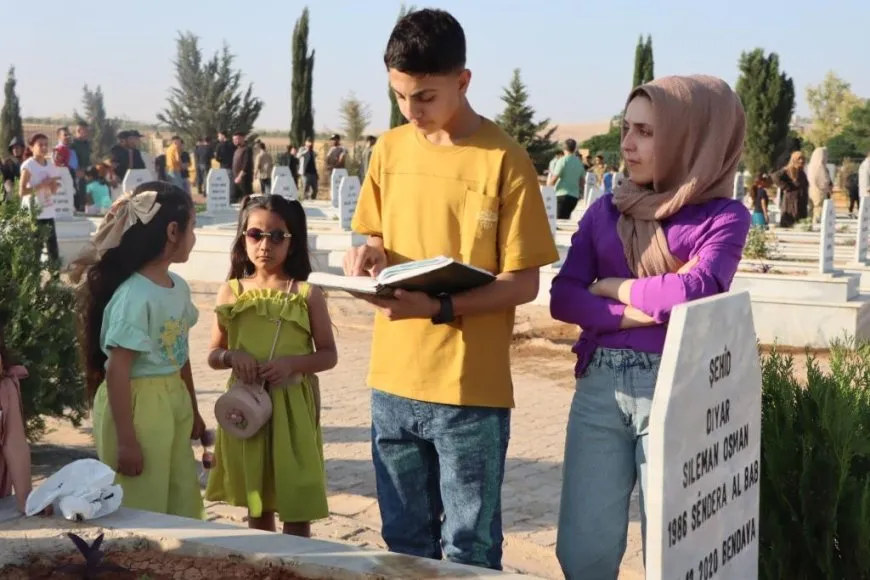 Eid begins with visits to shrines of martyrs in North and East Syria