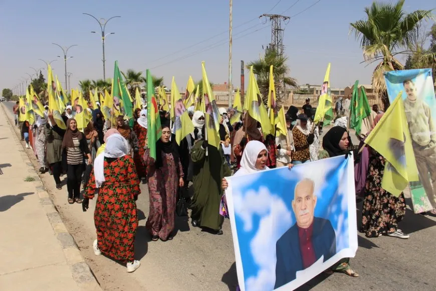 Mass march in Tal Brak demands physical freedom for Leader Ocalan