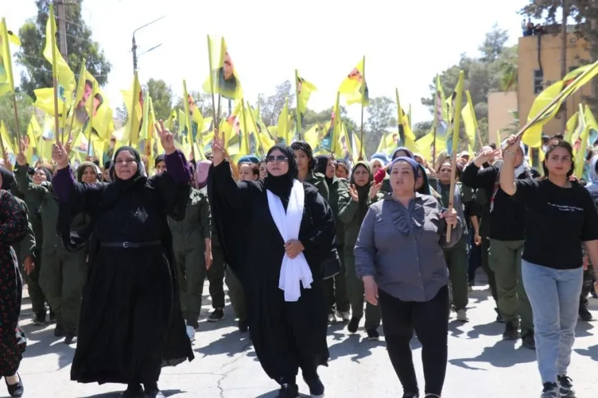 March in Tabqa demands peace led by Leader Ocalan