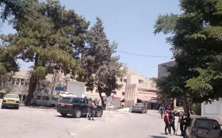 Sweida: Ceasefire violations and calls to clean up city after widespread destruction