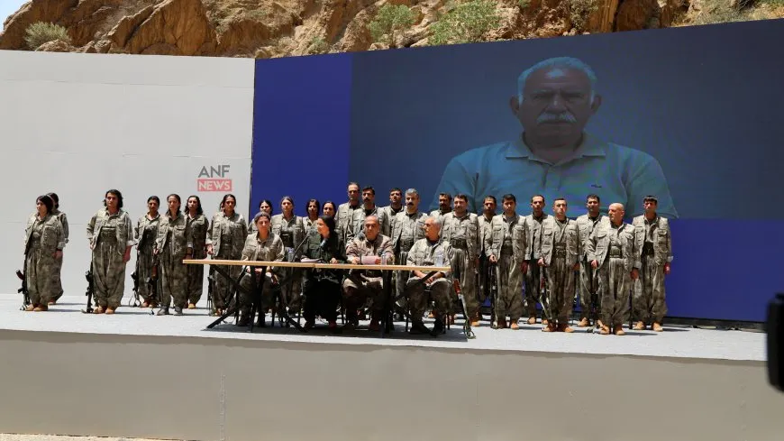 Scenes of Guerrillas destroying weapons in response to Leader Ocalan’s call