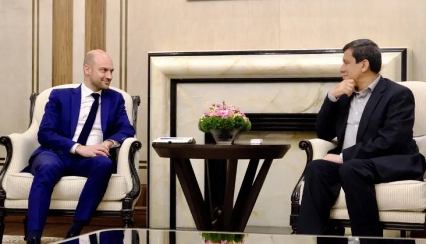French Foreign Minister meets Syrian Democratic Forces Leader