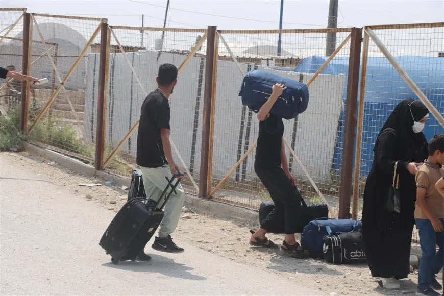 15 Iraqi families leave Roj Camp for their homeland