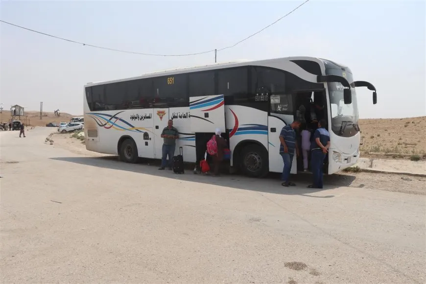 15 Iraqi families leave Roj Camp for their homeland