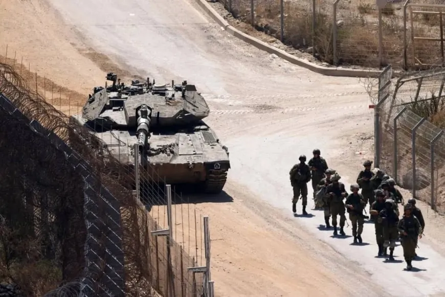 Israeli military announces raid and seizure of weapons in southern Syria