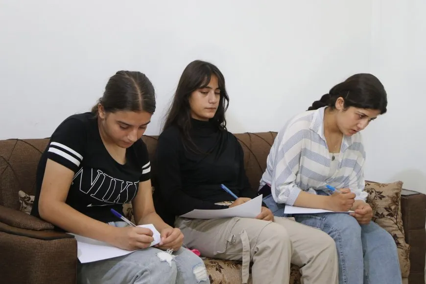Youth of Aleppo write letters to Leader Abdullah Ocalan