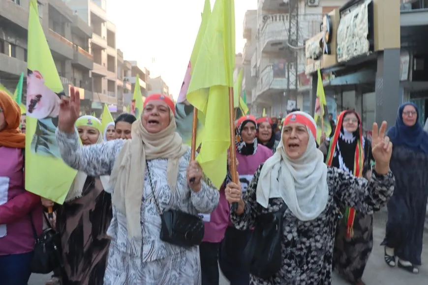Residents of Qamishlo rally for leader Ocalan's physical freedom on World Peace Day