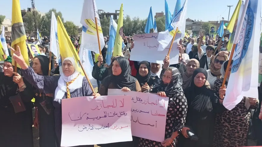 Mass demonstrations in Jazera Canton demanding right of hope and democracy for Syria
