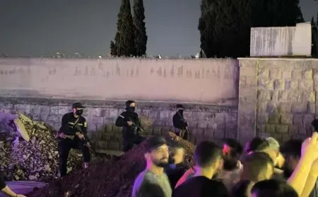 Residents of Sheikh Maqsoud, Ashrafieh protest road closures