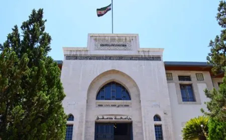 Gunmen storm Faculty of Arts at Damascus University, assault teaching staff