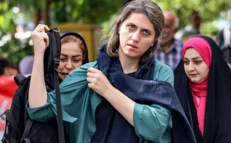 Iranian parliamentarians reintroduce “Modesty and Hijab” law in new bill